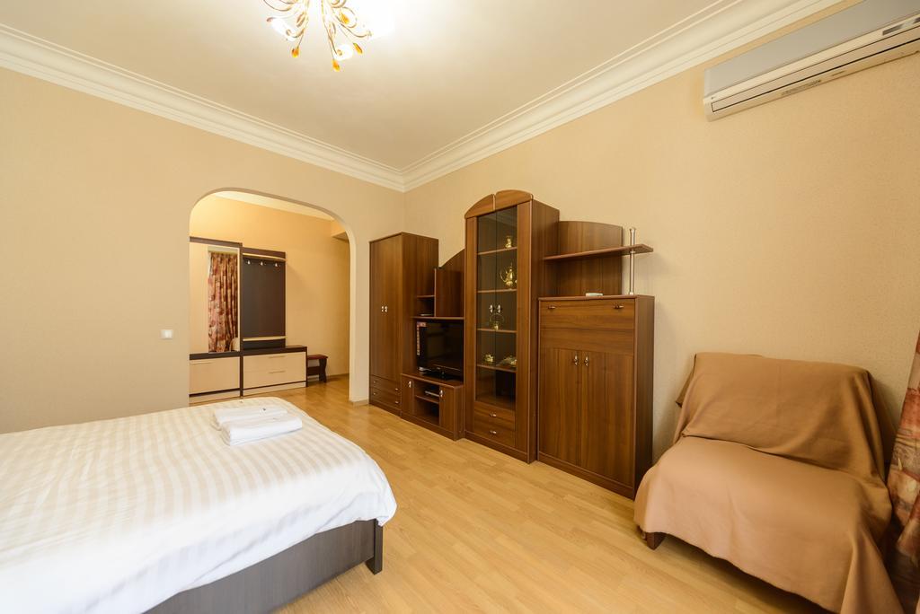911Flat Apartment Kiev Exterior photo