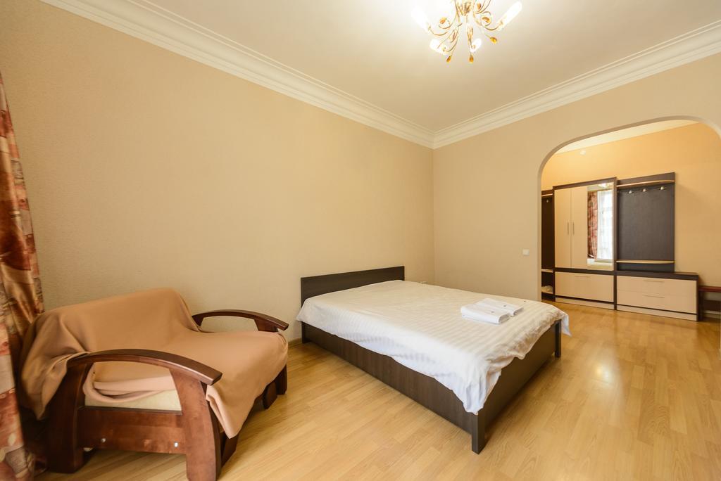 911Flat Apartment Kiev Exterior photo