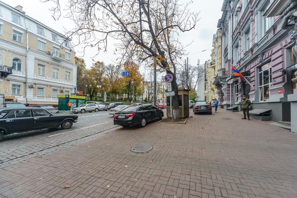 911Flat Apartment Kiev Exterior photo