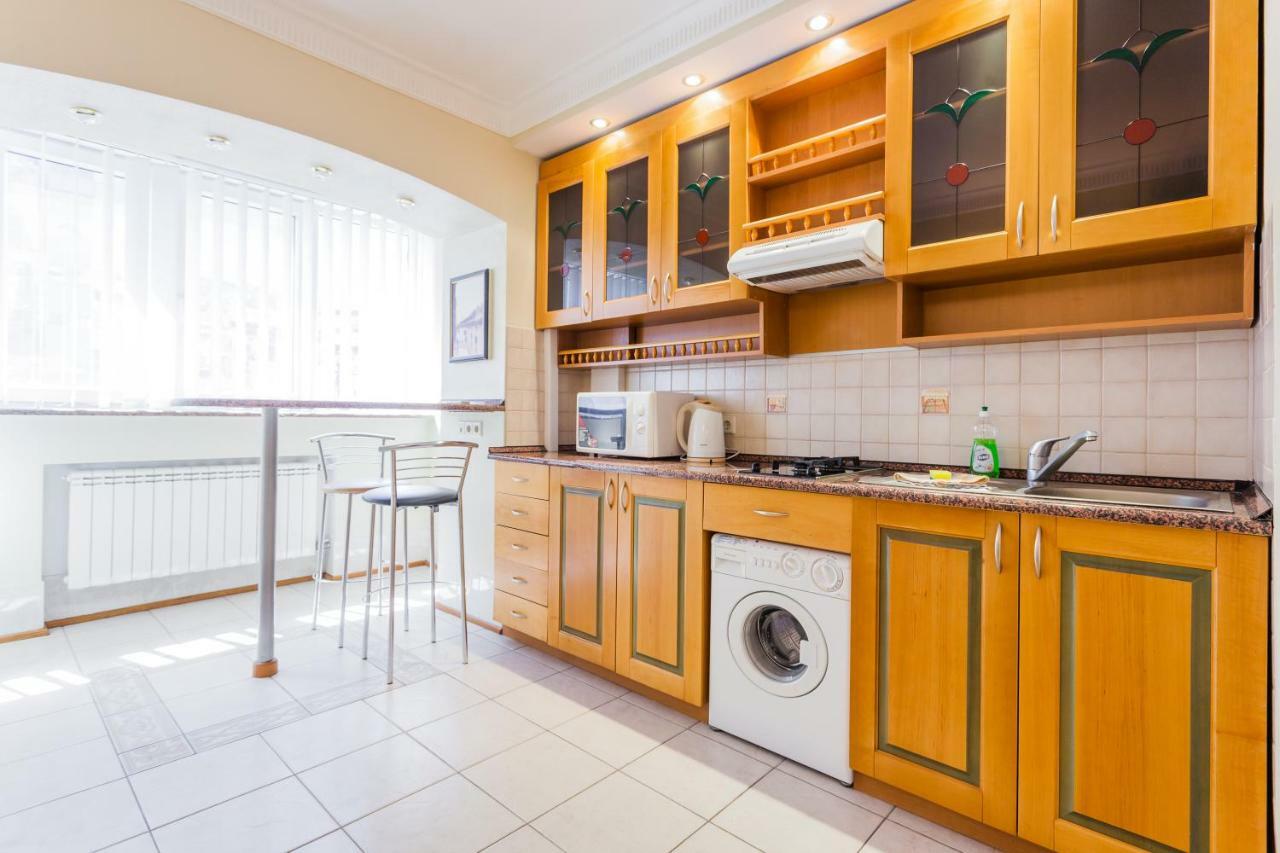 911Flat Apartment Kiev Exterior photo